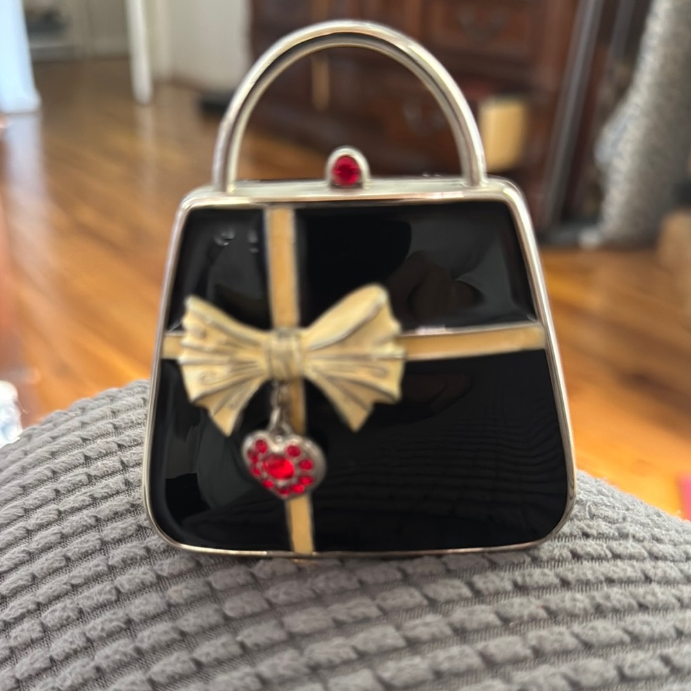PartyLite Black and Gold Travel tealight holder